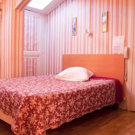Le Saint Joseph Centre Gare Hotel