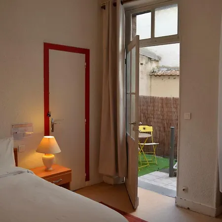 Le Saint Joseph Centre Gare Hotel